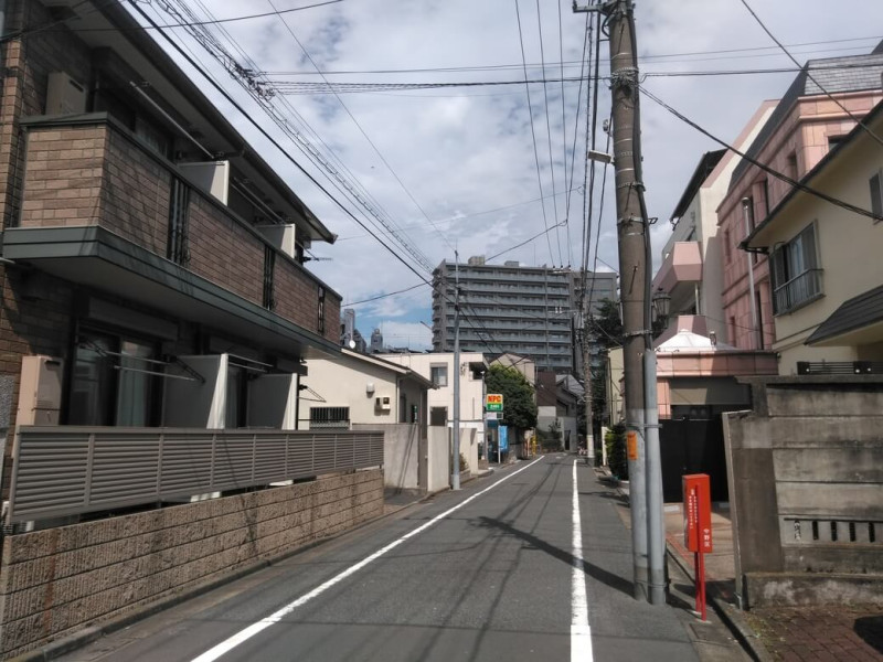 中野富士見町駅の南側の住宅街