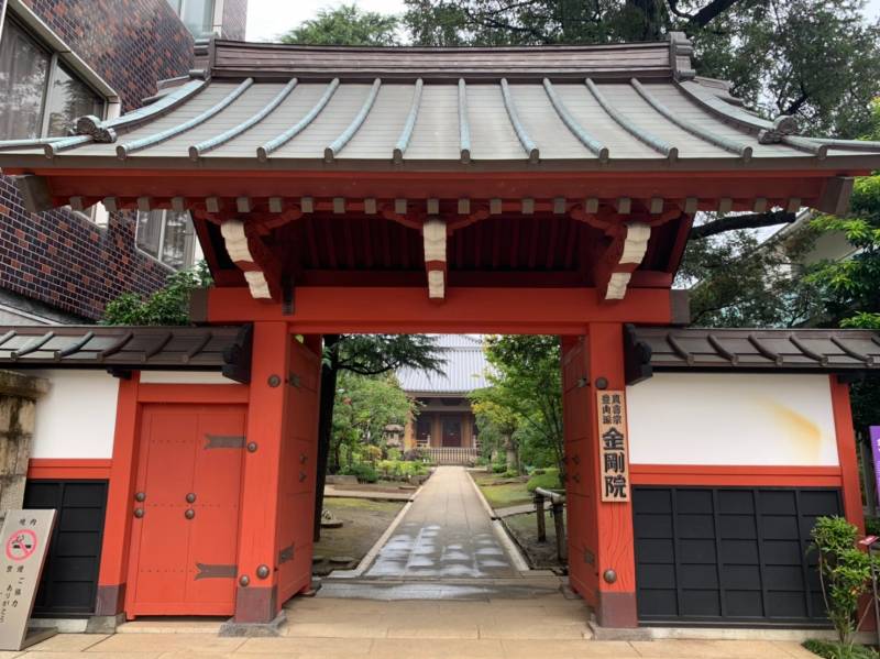 長崎神社への入り口