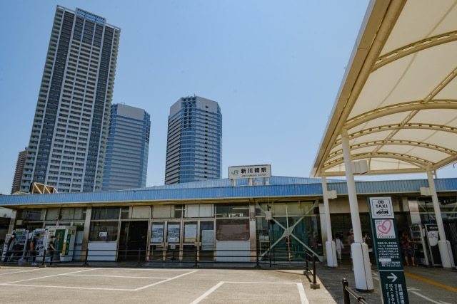 新川崎駅前の様子