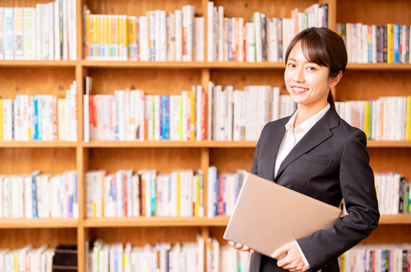 図書館司書