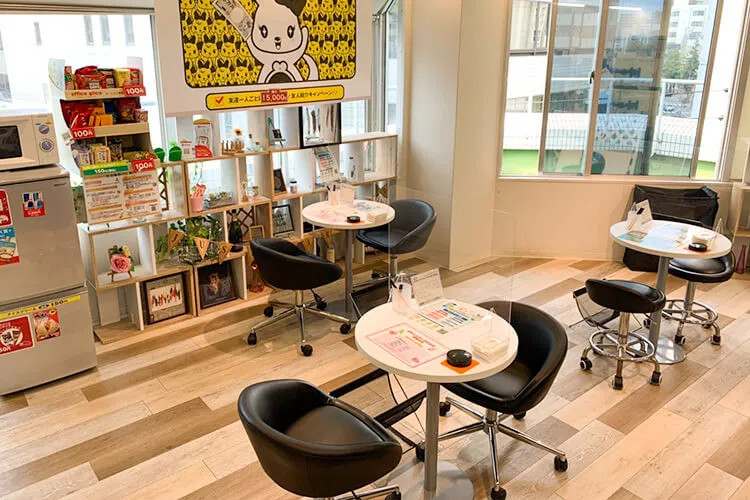 ポケットワーク福岡店の店内風景1