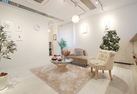 アットグループ立川店店内風景1