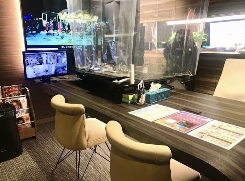 アリュール名古屋名駅支店の店内風景10
