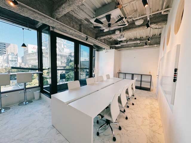 フレイバーグループ名古屋栄店内風景5