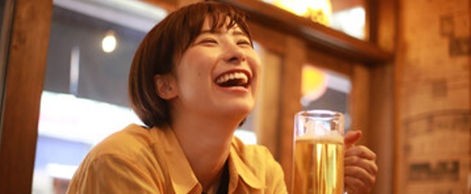 積極的に飲み友だちを探している女性