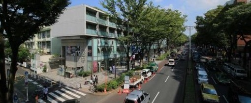 表参道ヒルズ