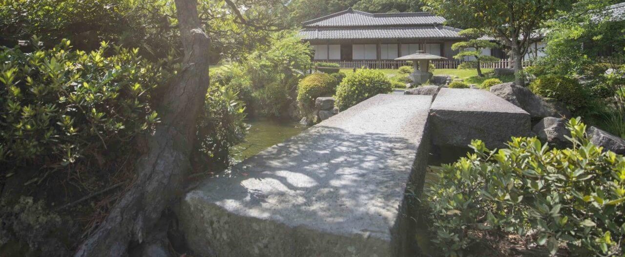 仙厳園